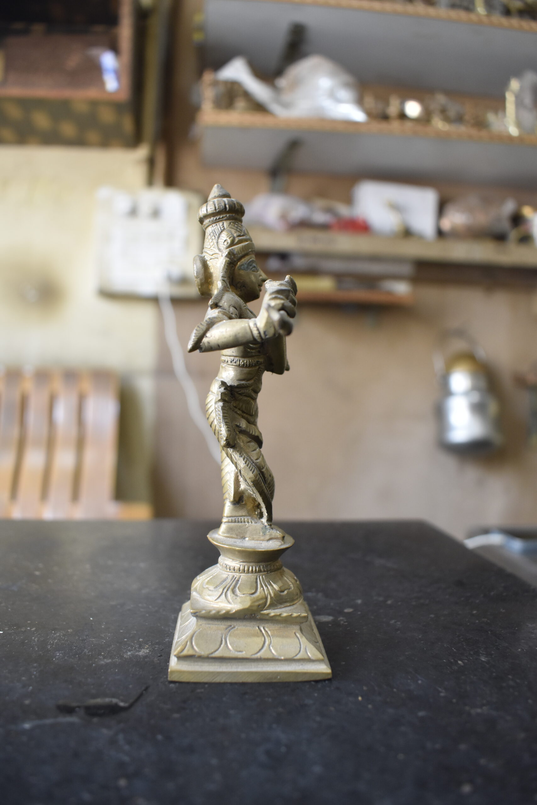 Handcrafted Brass Lord Krishna Playing Flute Idol | Antique Finish Spiritual Home Décor Statue - Image 2