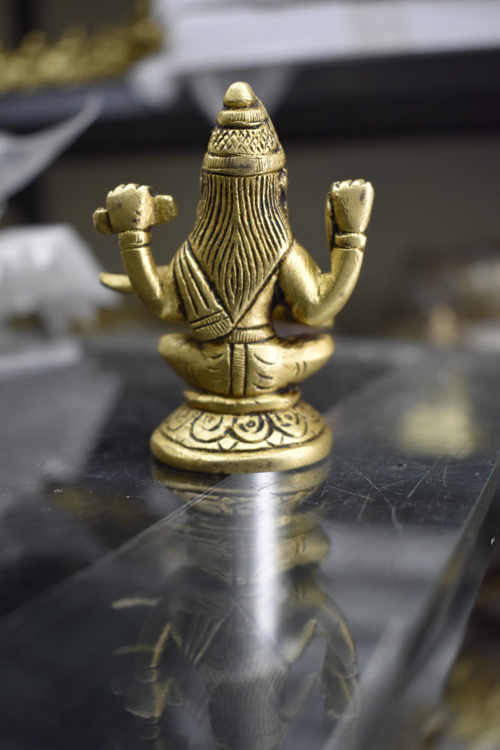 Handcrafted Brass Goddess Saraswati Idol Playing Veena – Antique Finish Decorative Murti for Pooja Room, Study Table & Home Décor - Image 2
