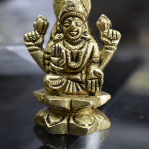 Lakshmi Idol on Lotus in tirupati